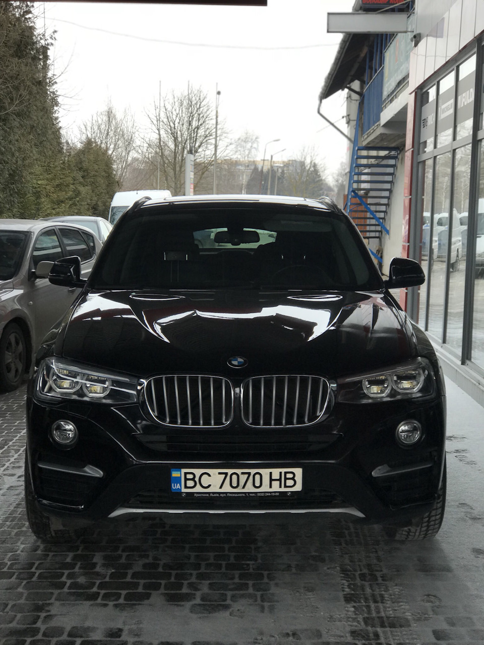 Заміна ґрат (ніздрів) BMW Х4 2
