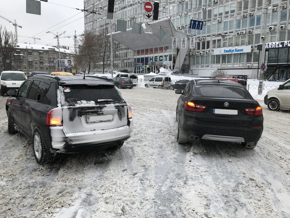 Наздогнали, лиходії... :( 1
