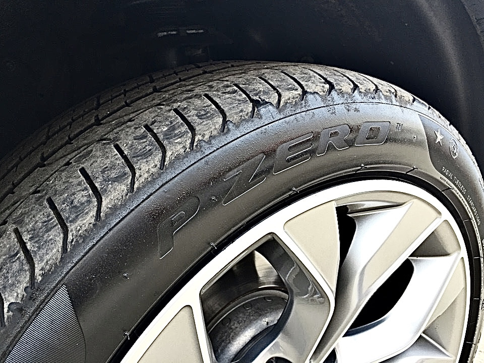 Літні Pirelli P-Zero 19” RunFlat 1