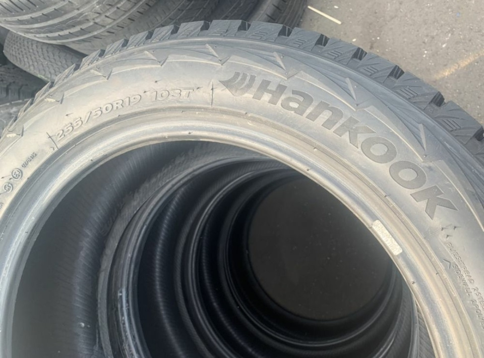 Колеса на зиму Hankook 255/50 R19 4