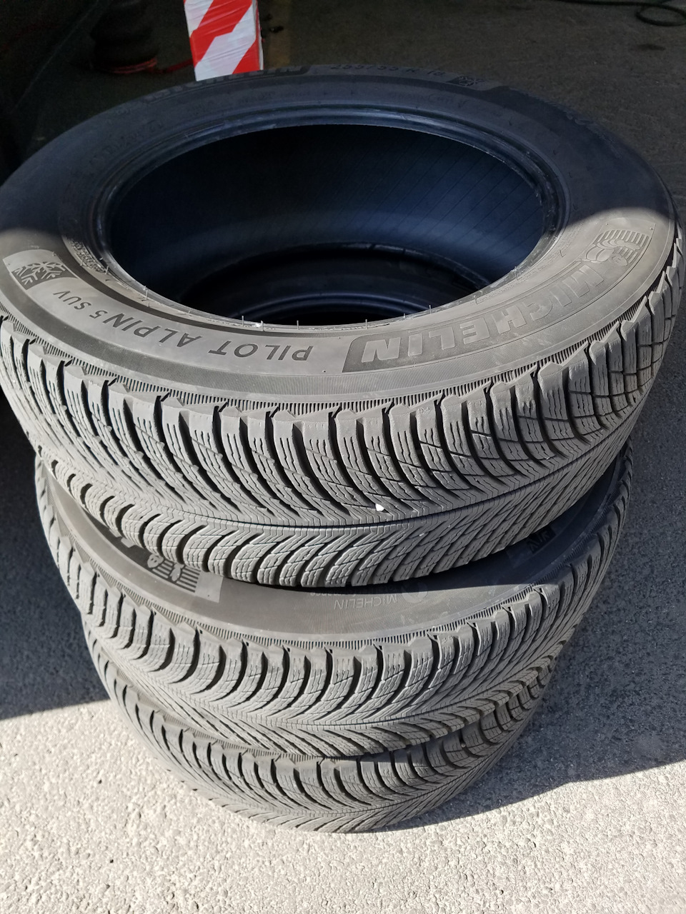 Підсумки другого сезону зимових шин Michelin Alpin Pilot 5 SUV 1