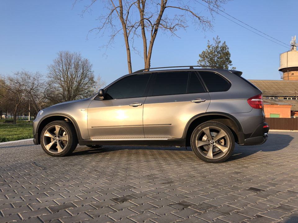 Фарбування дисків R20, нові шини 1