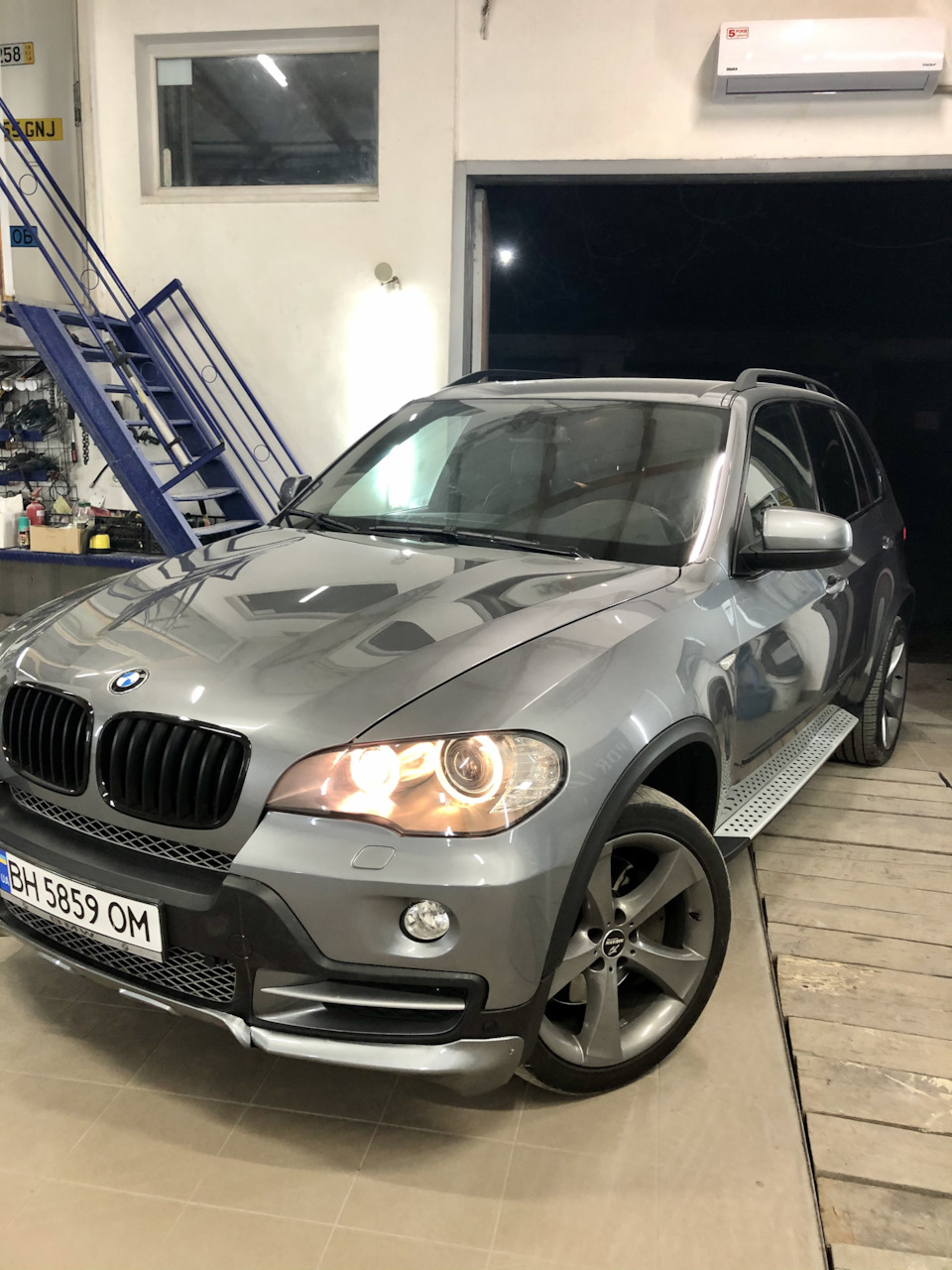 Sport накладки (обважування) BMW X5, E70 1