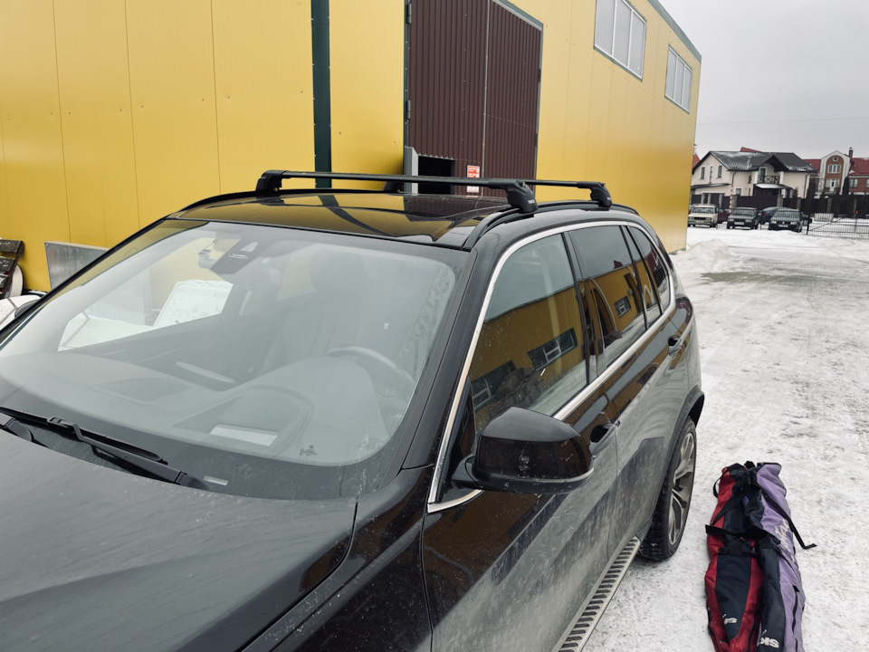 Поперечні Turtle+бокс Thule motion xl 5