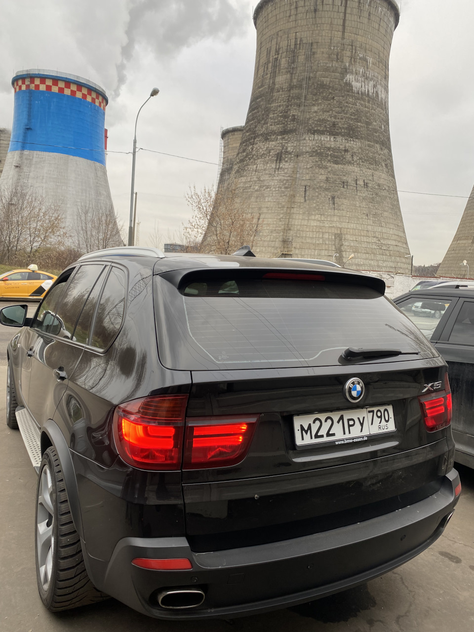 Ікс продано 👋🏼 3