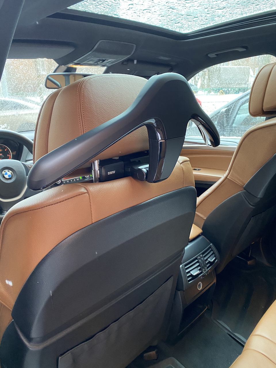 Вішалка BMW ☺️✅ 1