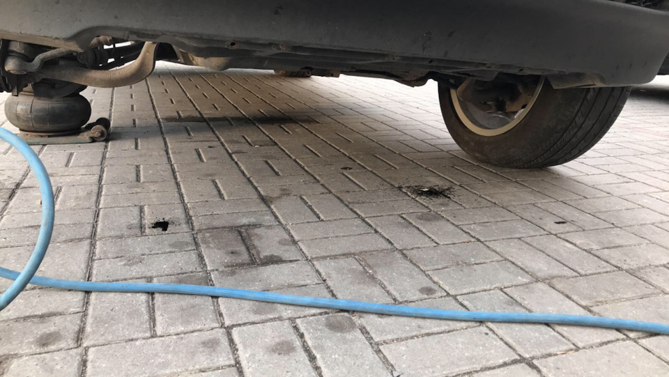 Руки майстра з жопи або як просрати сайлентблоки ричагів) 3