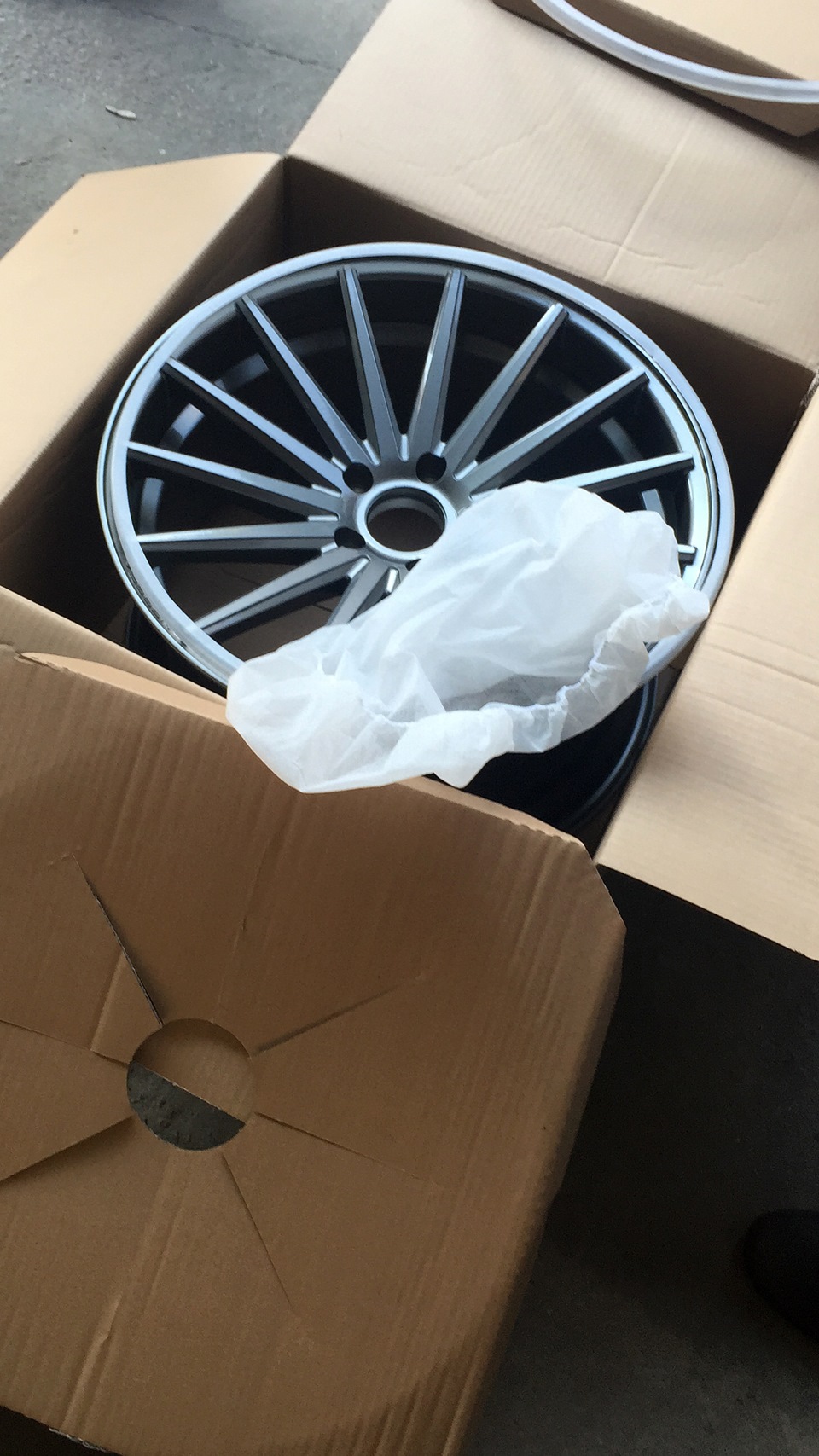 Нові Vossen VFS2 R20 1