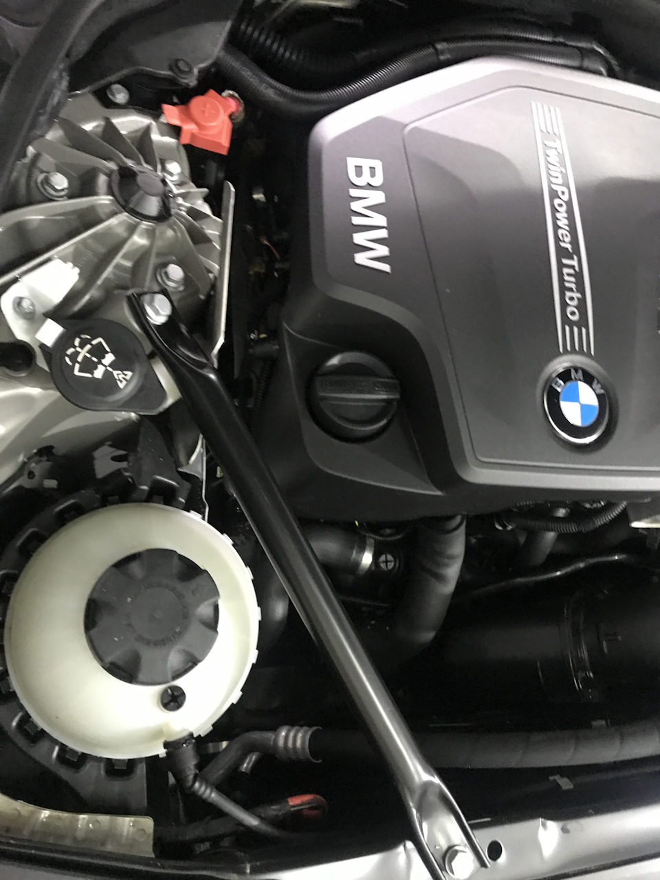 Детейлинг услуги от местного дилера BMW 3