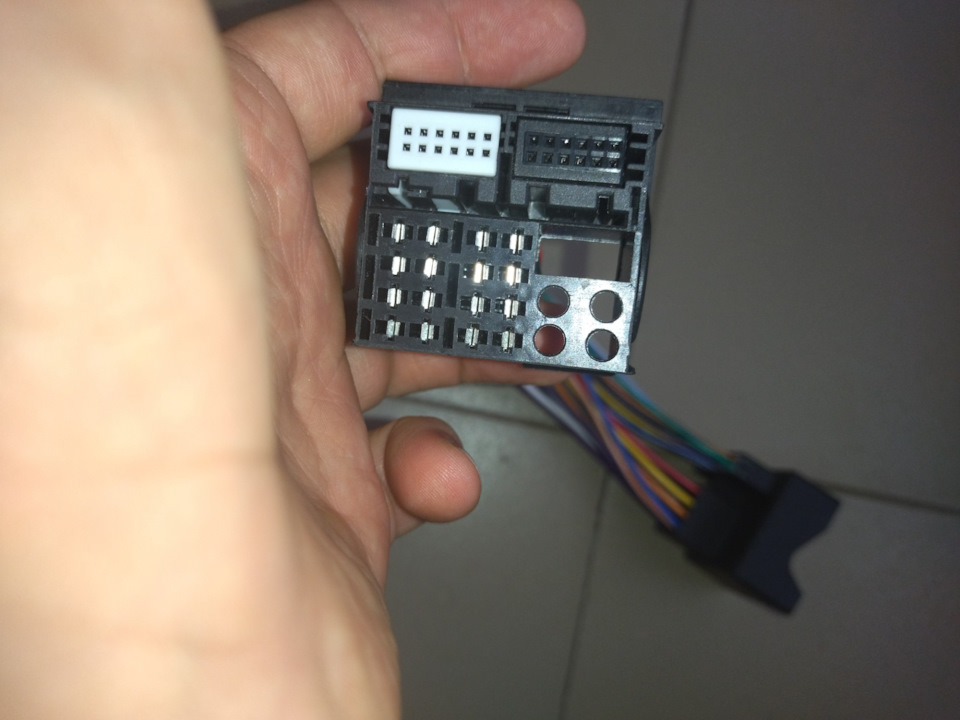 Встановлення Bluetooth 5.1 та заміна амортизаторів капота 2