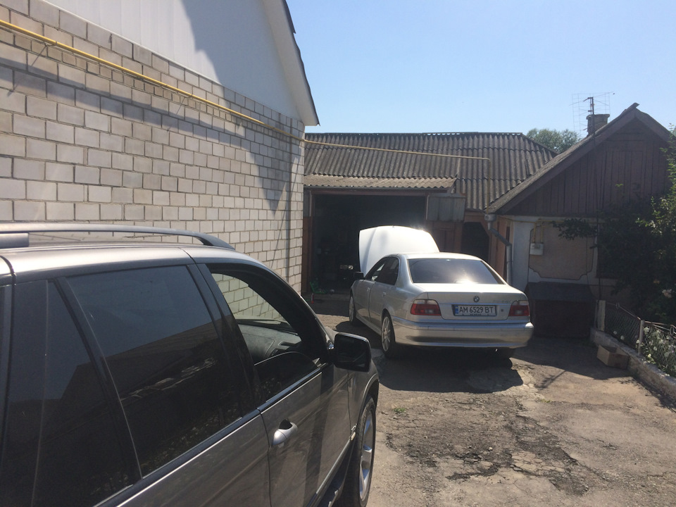 Головний майстер з ходовки :) 2