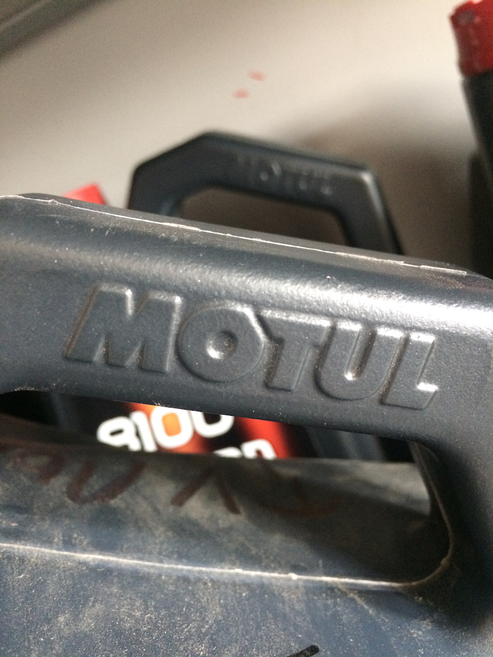 Підказка любителям MOTUL 2