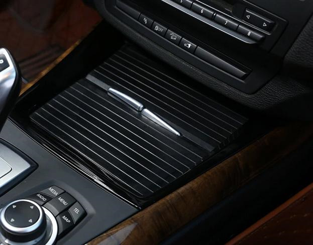 51166956756 Декоративна накладка BMW X5 E70 3