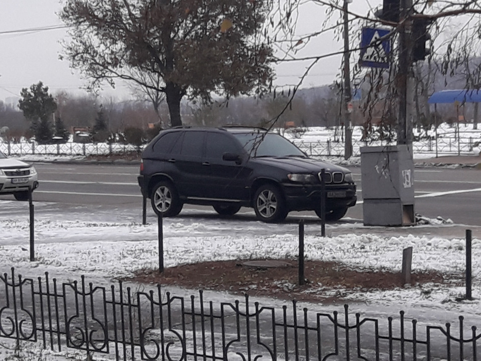 Розпав на 255/55/18 Який? 1