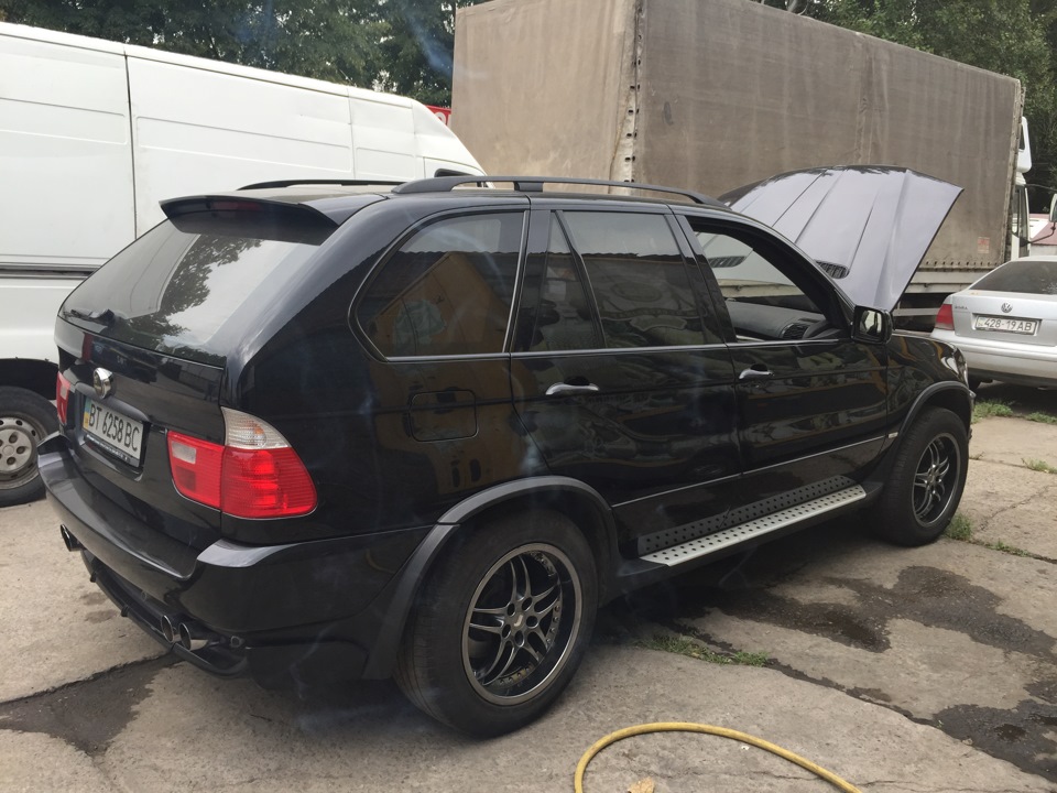 Пофарбував 4