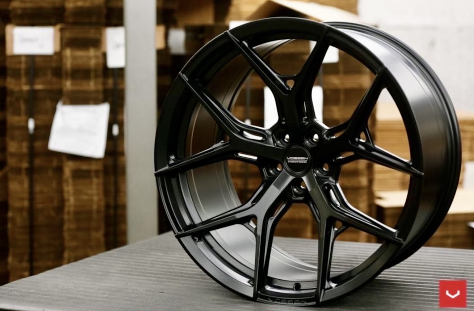 Vossen HF-5 R21 forged 😍 1