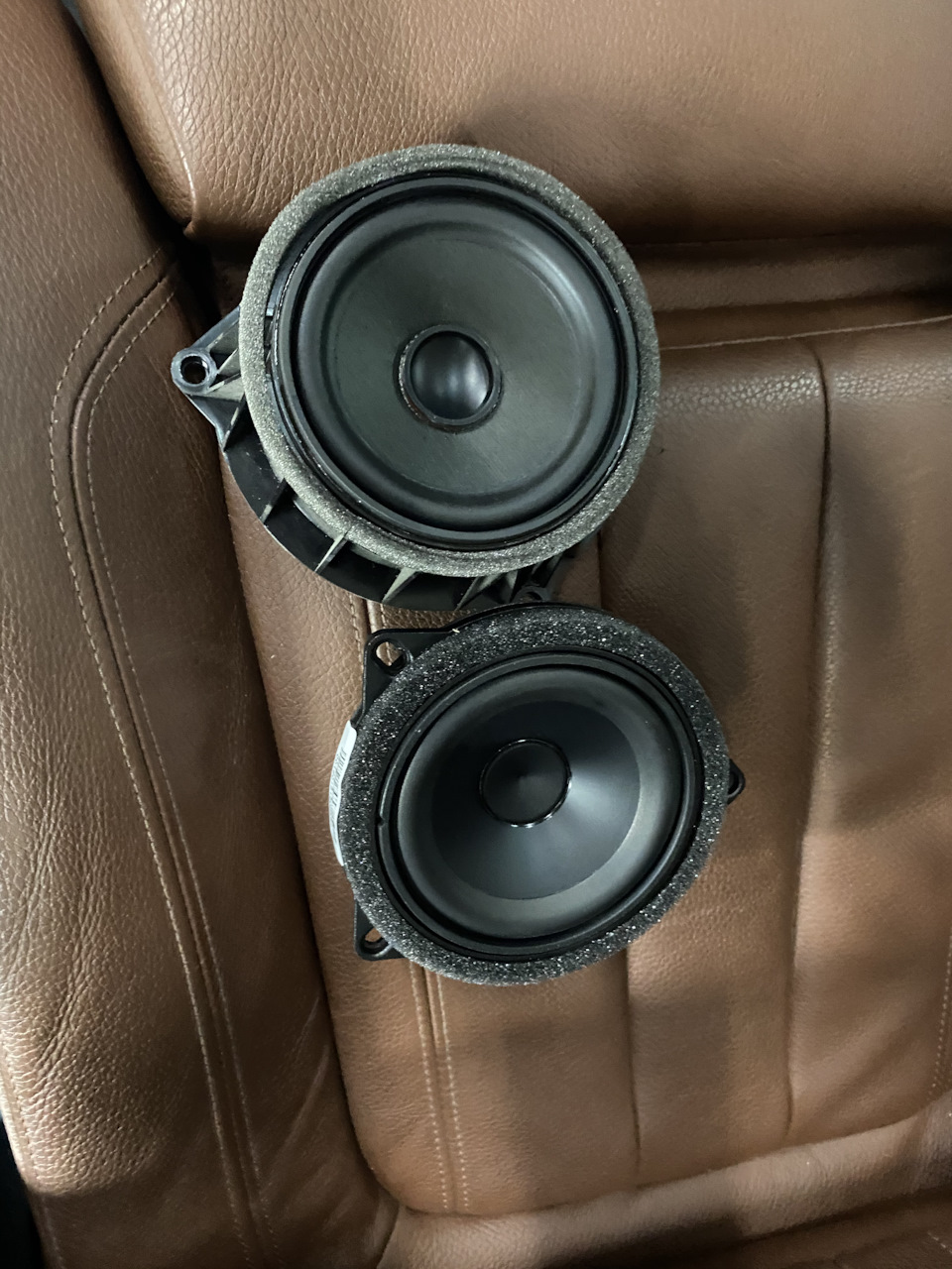 Антискрип та Audison у двері! 5