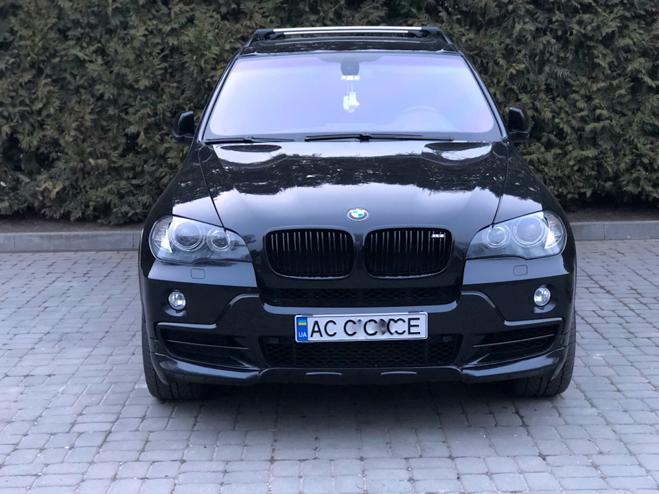Зробив кілька фоточок свого BMW X5 E70 1