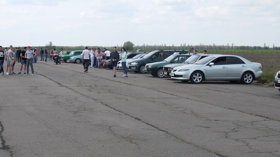 Зустріч любителів авто 4