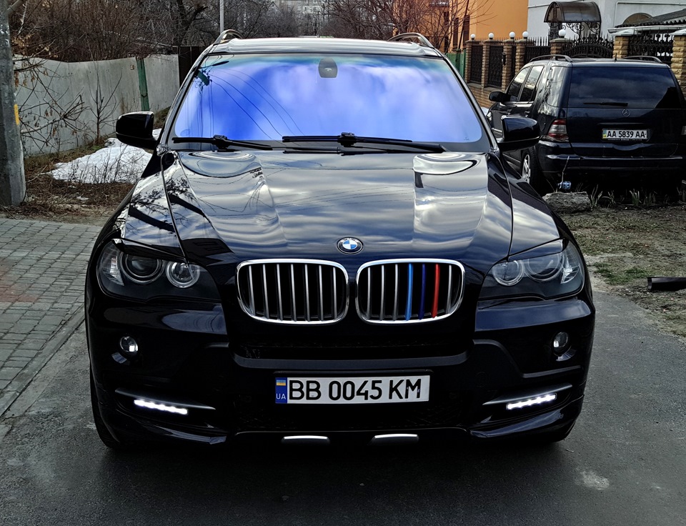 Установка спорт спідниці перед-зад BMW X5 1