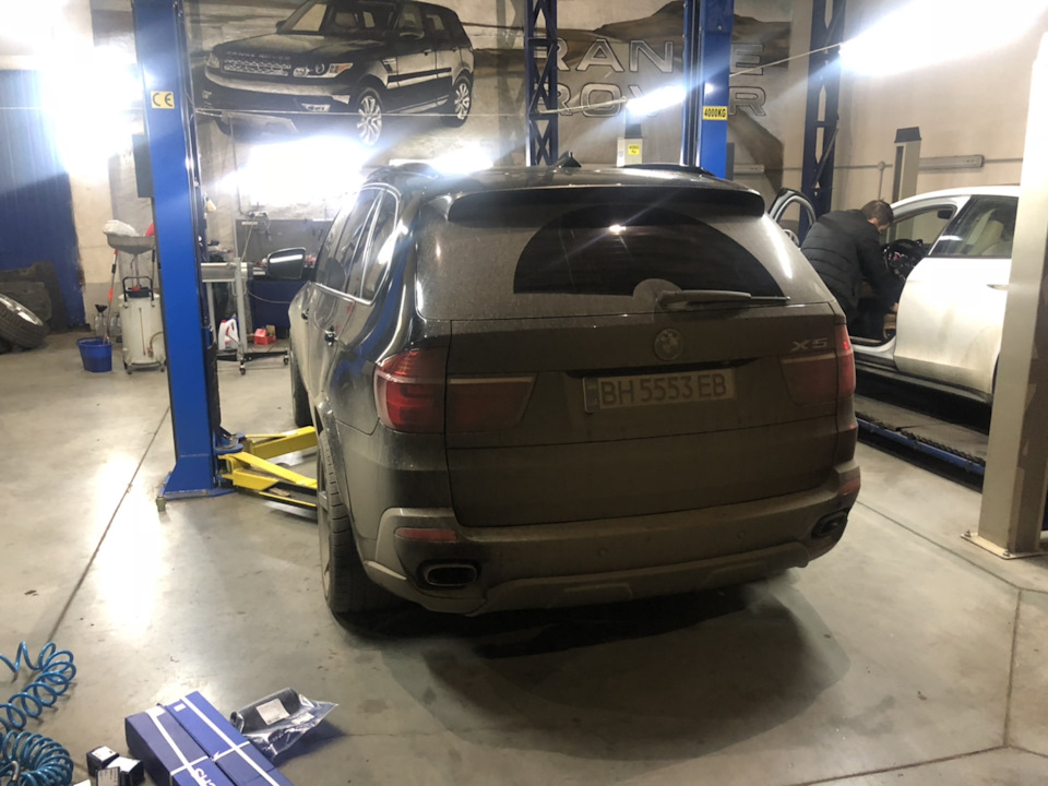 Амортизатори задні давай 👋 1