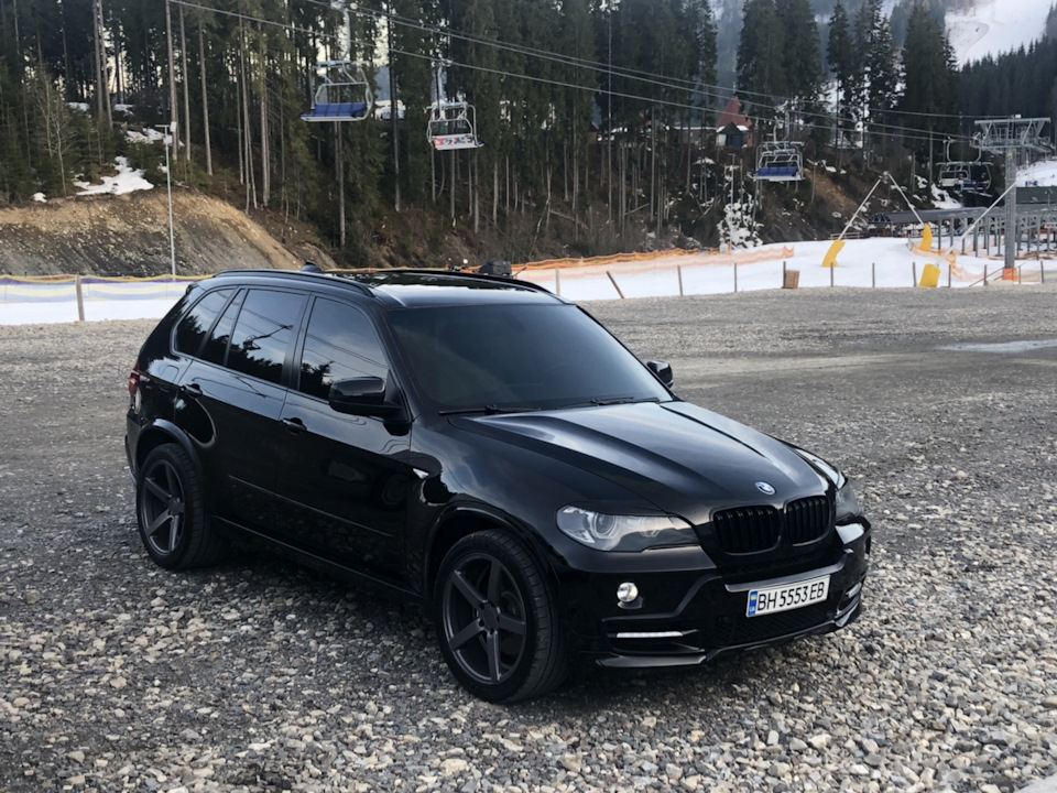 Відпочинок у Буковелі та спостереження за Авто 1