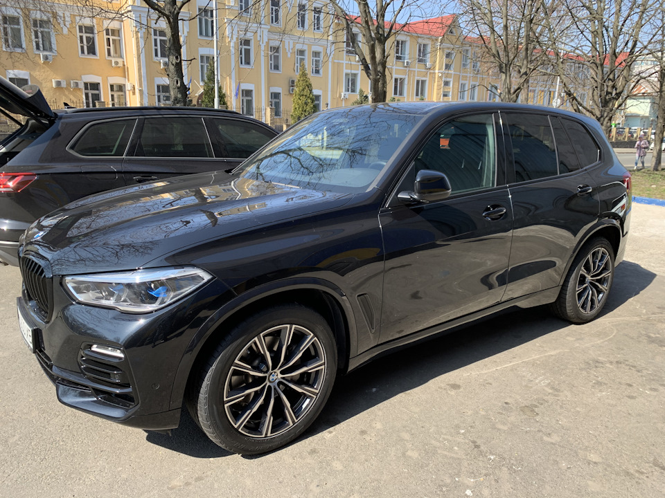 Переобув авто - нових дисках та гумі 3