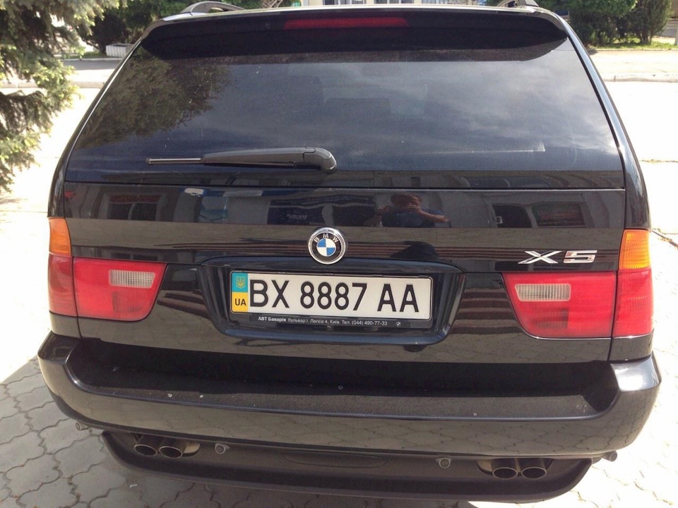 Двірник E70 1