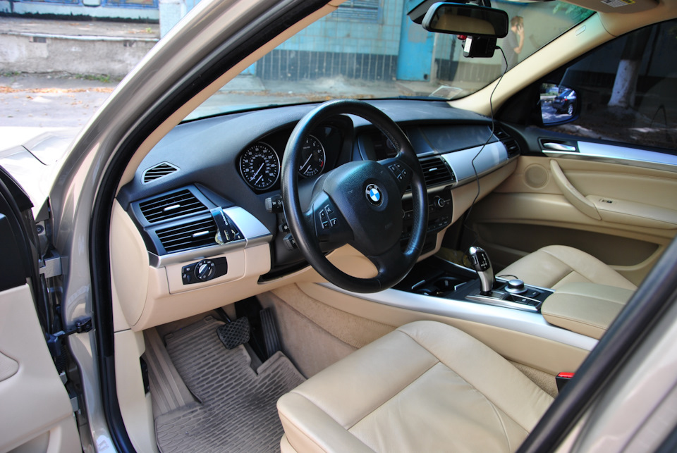 Розширений посібник з вибору BMW X5 E70 4