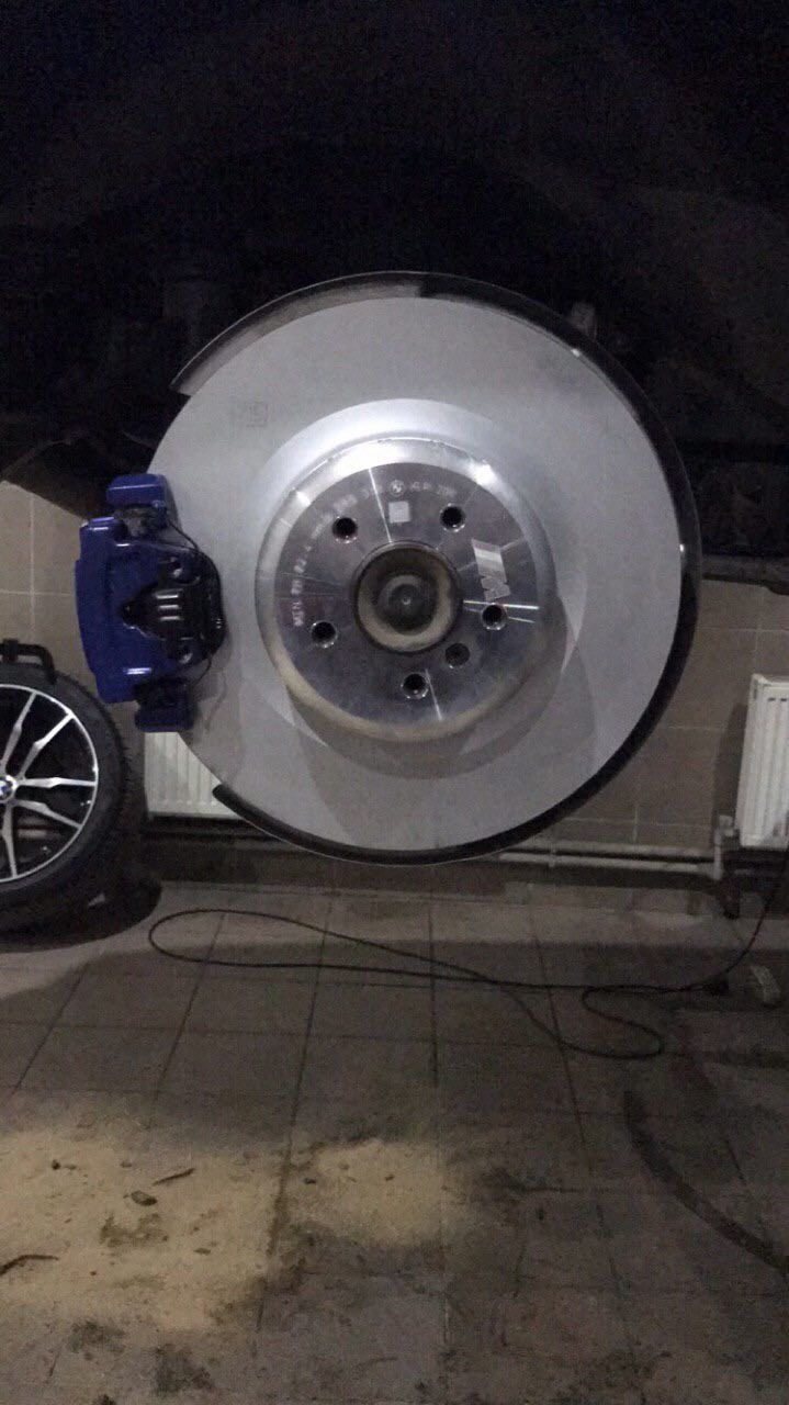 Встановив гальма M Performance 3