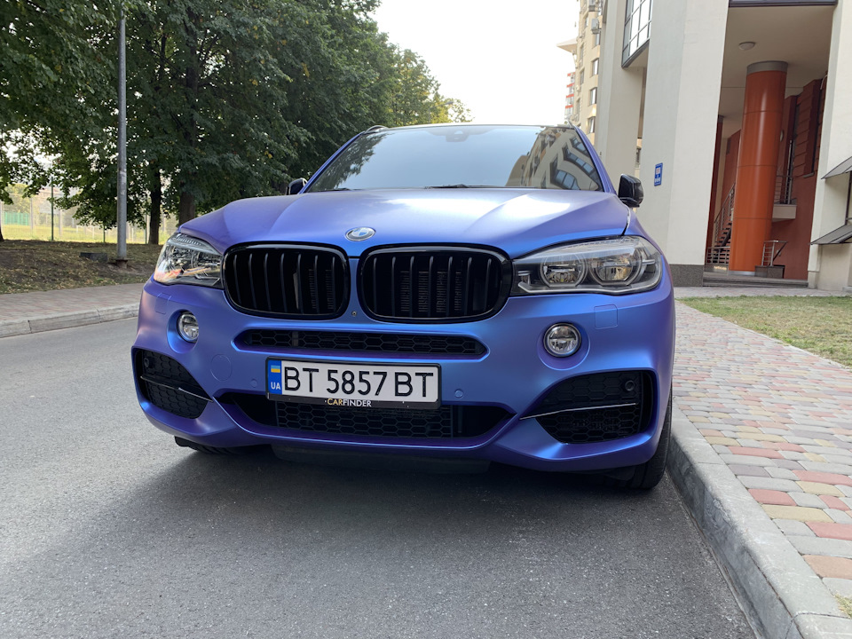 Заміна решітки радіатора 1