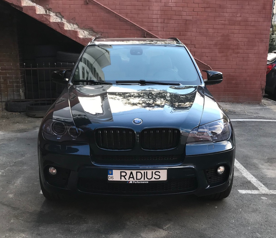 Кришки бічних дзеркал E70 у стилі X5M 1