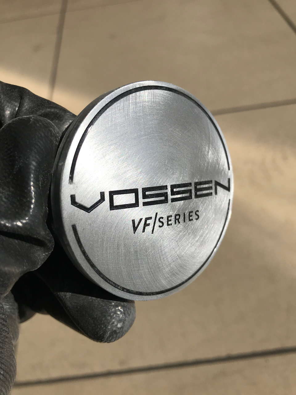 Реставрація центральних заглушок Vossen 2