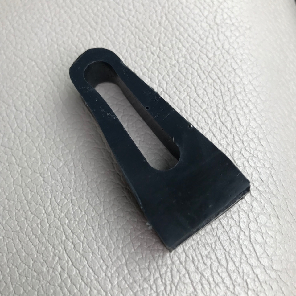 Упори замків дверей на X5 E70 (#скрипне) 2