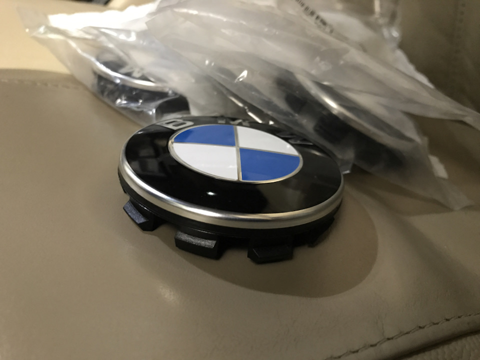 Колісні ковпачки BMW original. 2