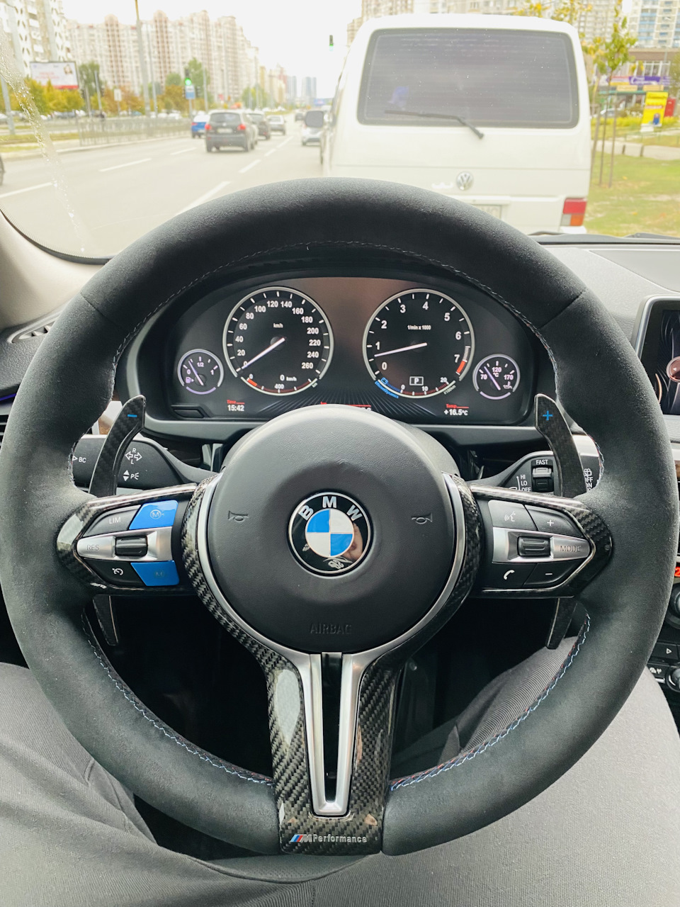 Установка керма від X5M F85 M performance 1