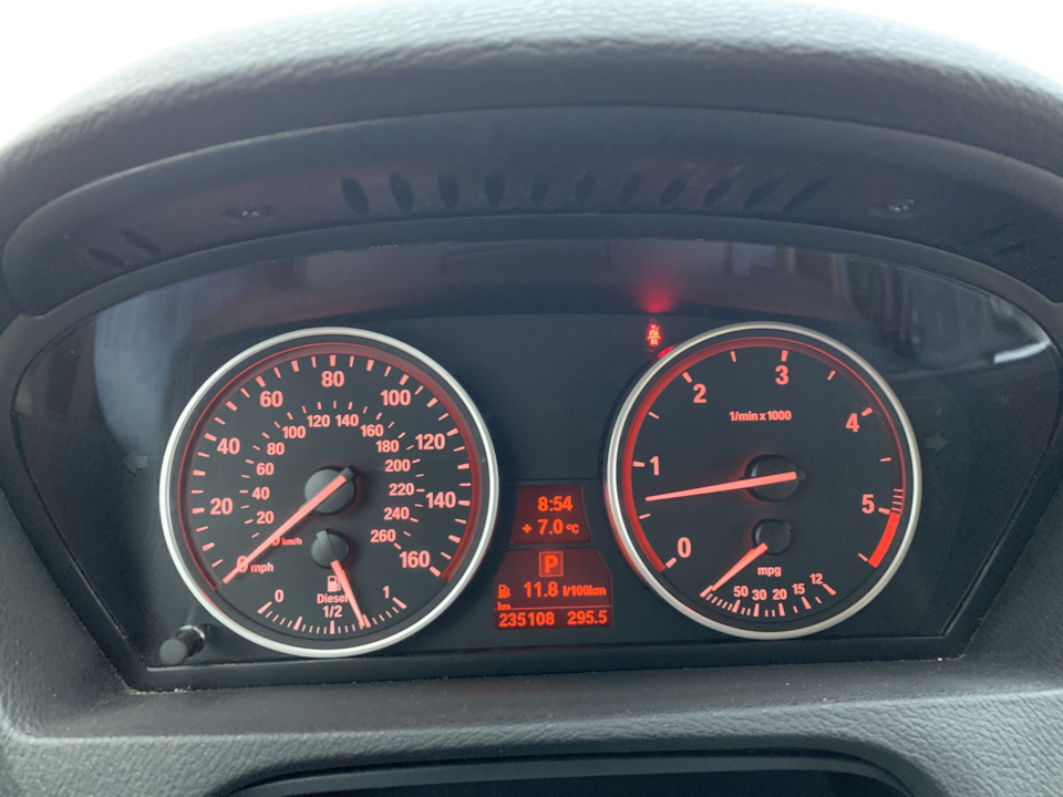 Приборка Х5 е70 1
