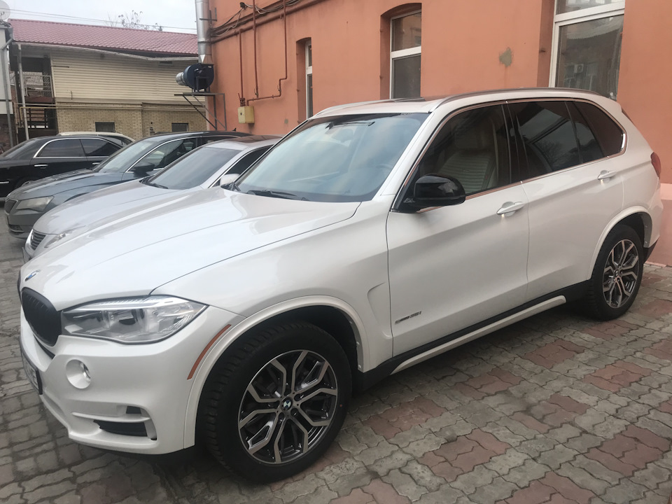 Затягнув ніздрі та дзеркала в чорний. 4