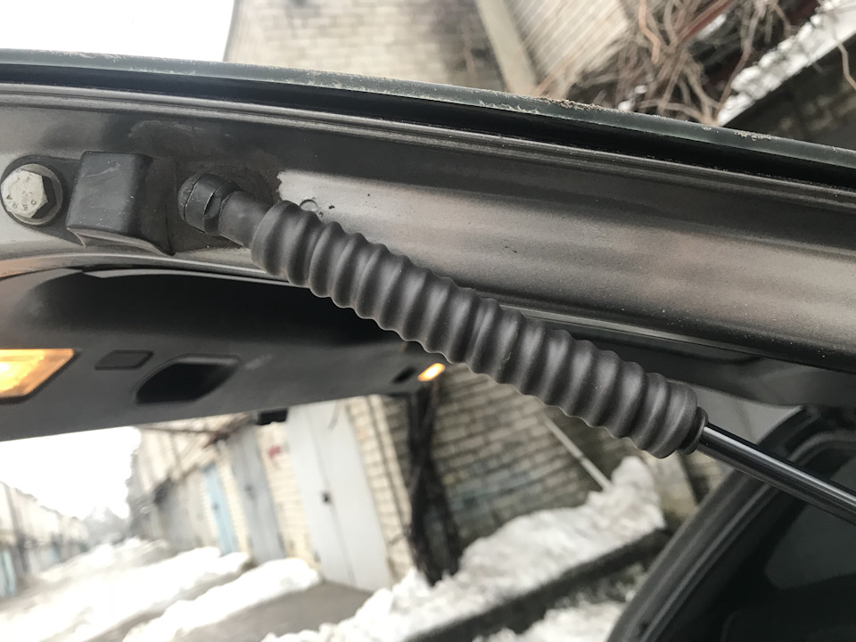 Пружинки багажника. Автовідкриття 2