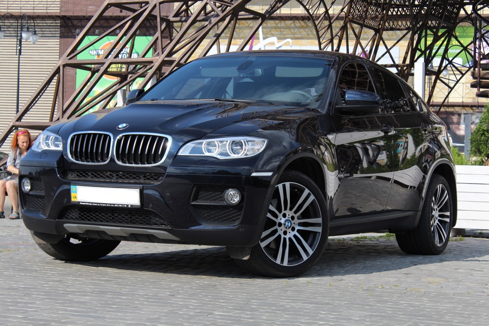 BMW X6 M Sport Edition на Французькому бульварі. 5