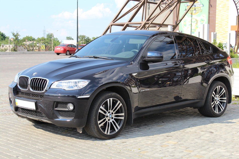 BMW X6 M Sport Edition на Французькому бульварі. 3