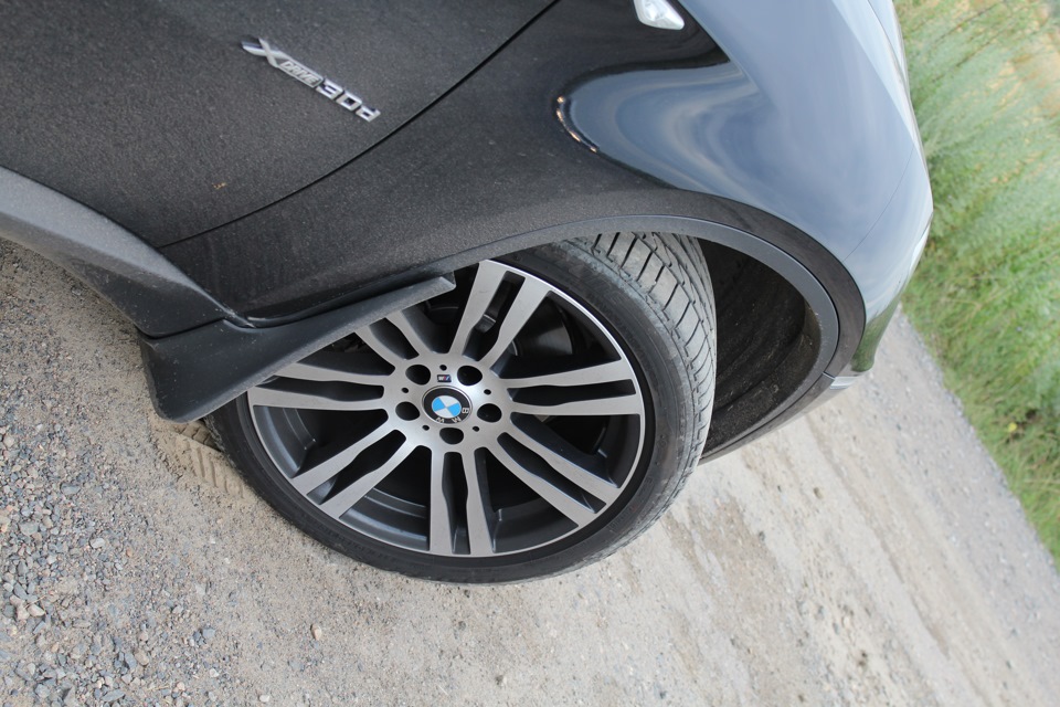 І знову фотосет моєї M Sport Edition, і знову на природі. 4