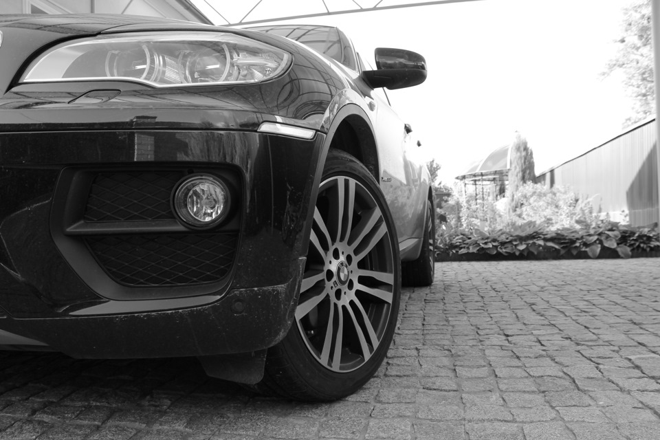 Новий фотосет по-новому все той же M Sport Edition. 5