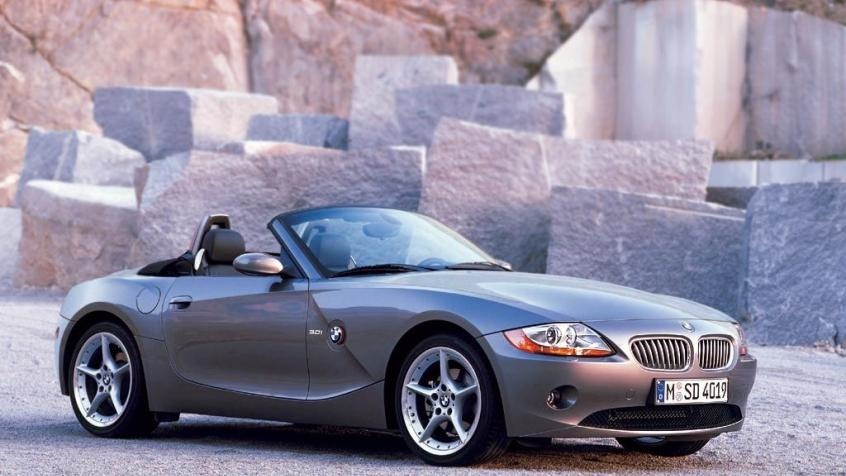 Які бувають фари на Z4 e85/86 4