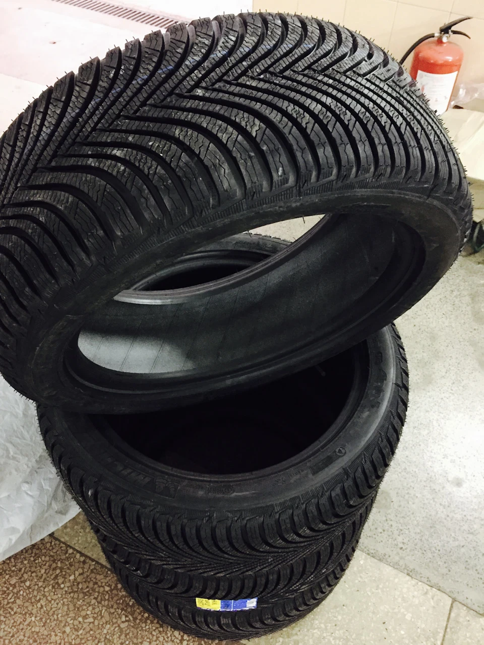 Зимові шини Michelin Alpin 5