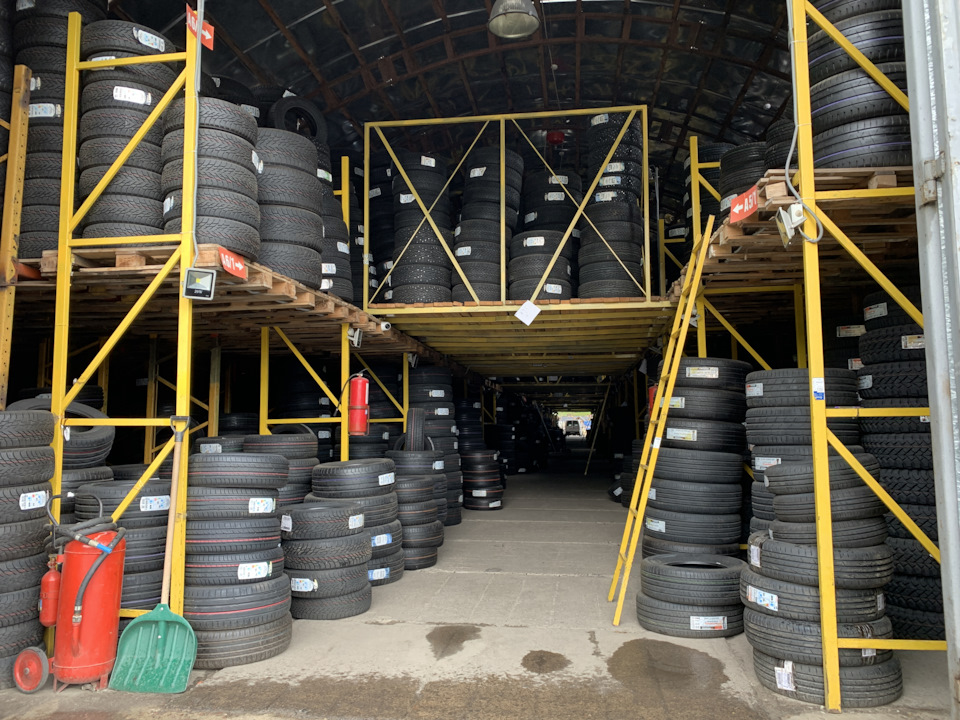 Michelin PS4 або Goodyear F1 Asymmetric 5 (різниця у вазі) 3
