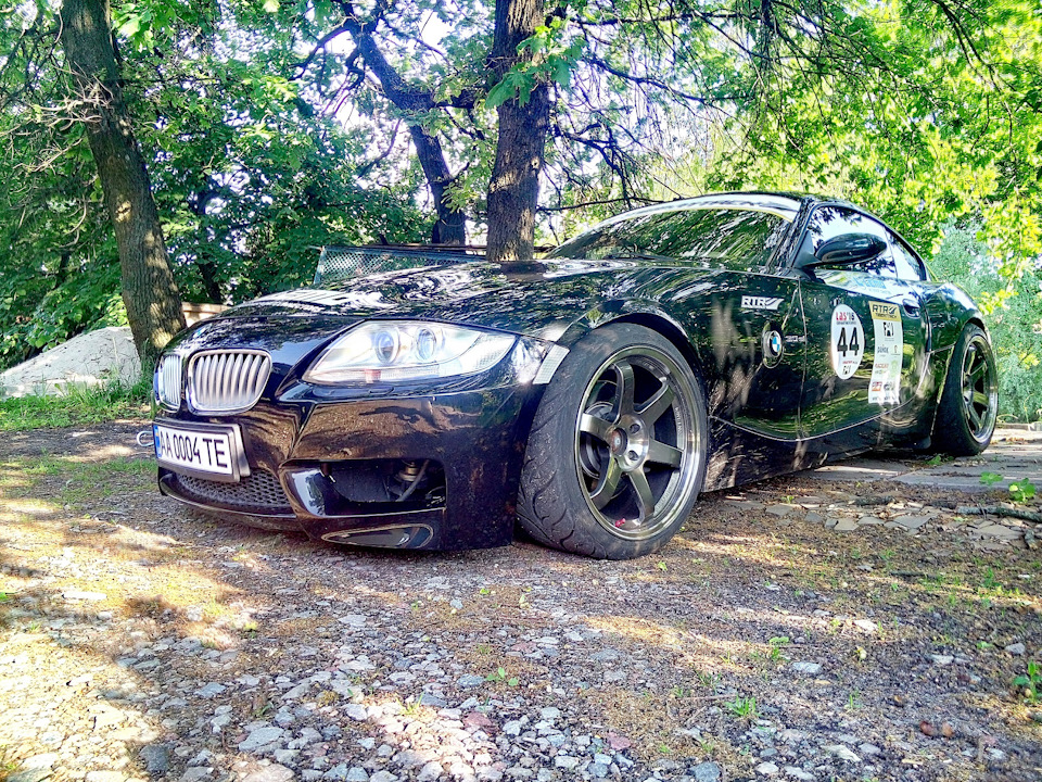 Будуємо лухурі корч - частина 5 - передній бампер від Z4 E89 5