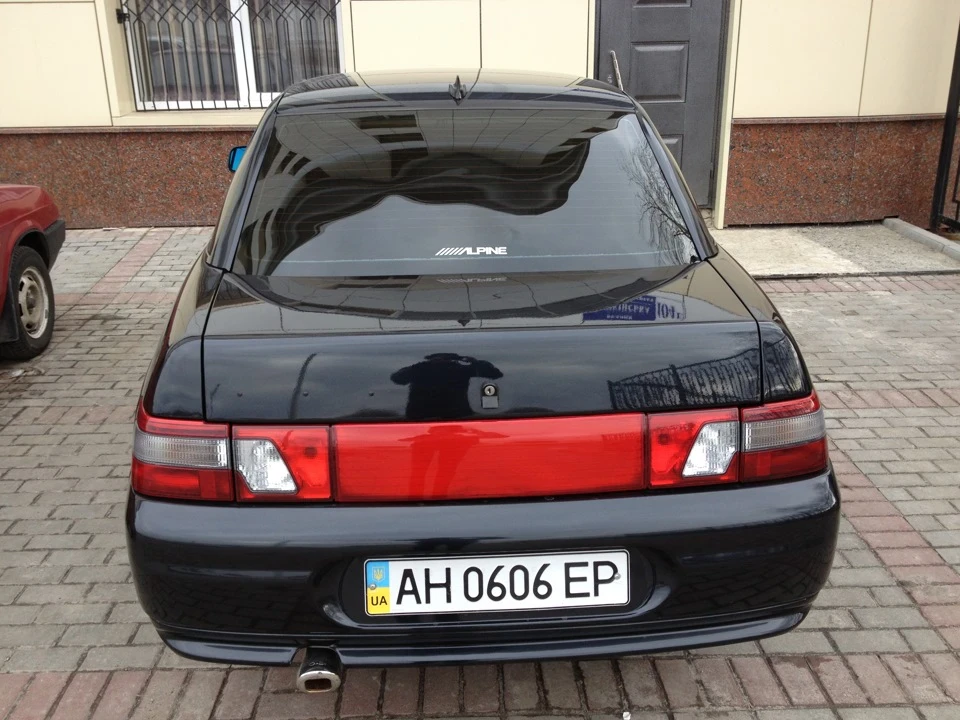 Наклеєчка Alpine + Хвостик акули :)