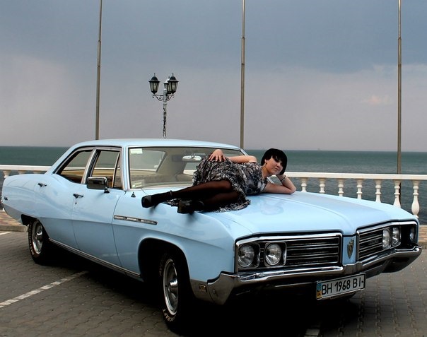ПРОДАЄТЬСЯ BUICK 1968р.в. 5