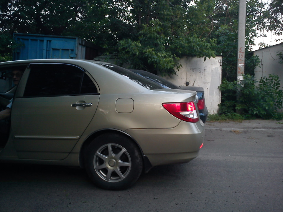 byd f3 vs audi c4 3